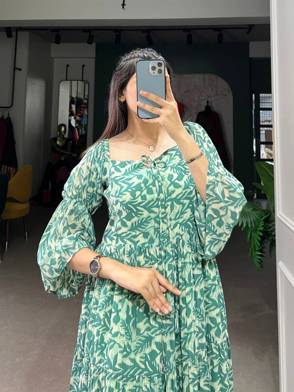 Azorte Fashion  Triple-Layer Georgette Printed Frock with 6-Meter Flair - Como, Chest: 40" (Adjustable up to 42" with 2" inner margin)