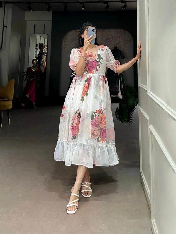 Azorte Fashion  Georgette Floral Print Frock with 8 Meter Flair – Summer Ethnic Wear - WHT, Chest: 40" (Adjustable up to 42" with 2" inner margin)
