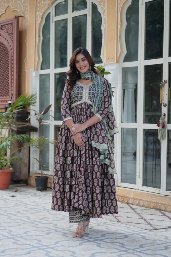 Azorte Fashion Pure Cotton Ready-to-Wear Kurti with Pant & Dupatta – Fancy V Neck, Full Sleeves - XXL