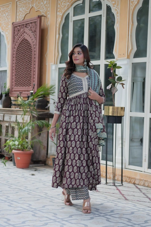 Azorte Fashion Pure Cotton Ready-to-Wear Kurti with Pant & Dupatta – Fancy V Neck, Full Sleeves - XXL