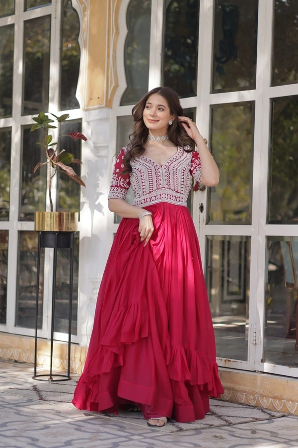 Azorte Fashion  Premium Readymade Star Georgette Kurti with Slit & Lehenga Set - XXL