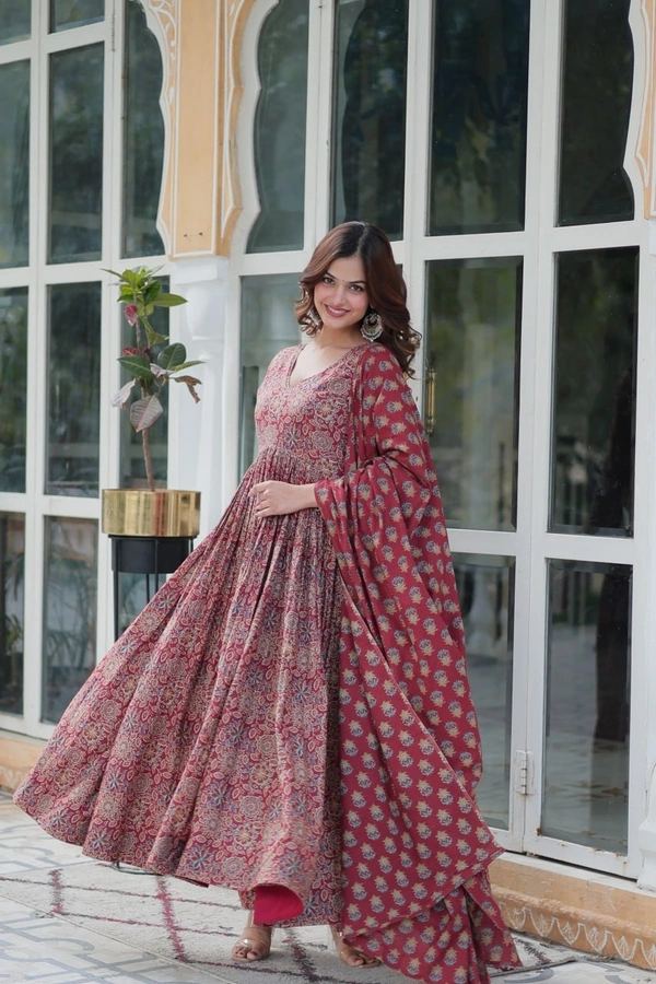 Azorte Fashion Premium Pure Cotton Readymade Kurti-Pant-Dupatta Set with Fancy V Neck - XXL