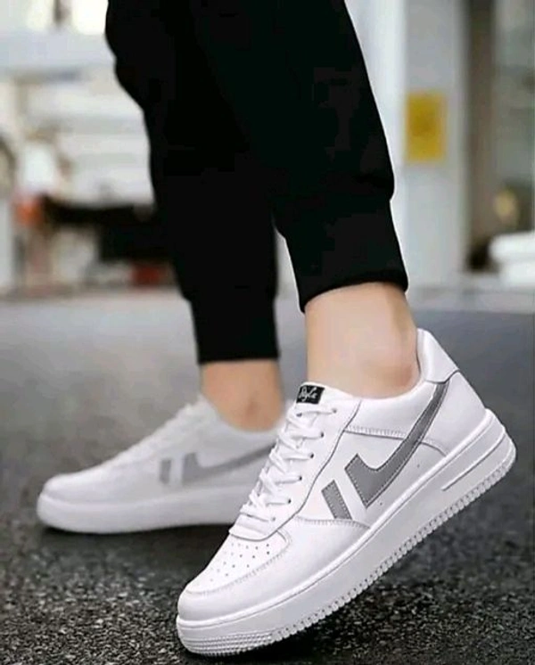 Relaxed Fashionable Men  Shoes - White, 9