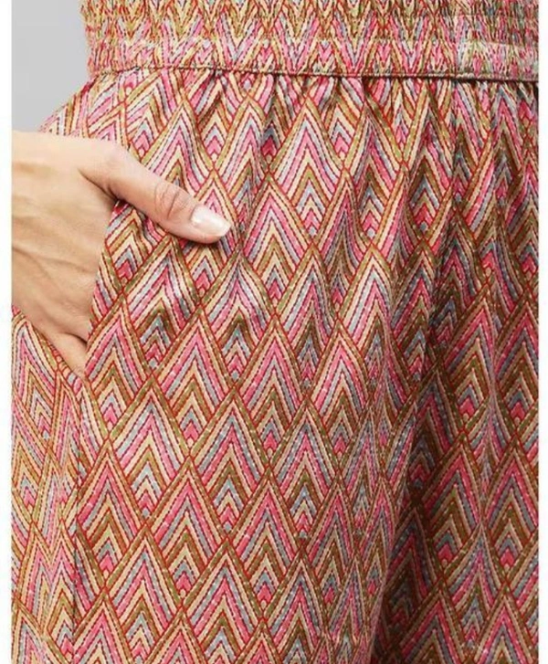 Women's Cotton Blend Kurta With Trouser - M
