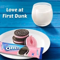 Oreo Strawberry Creme Flavoured Chocolatey Sandwich Biscuits - 35rs