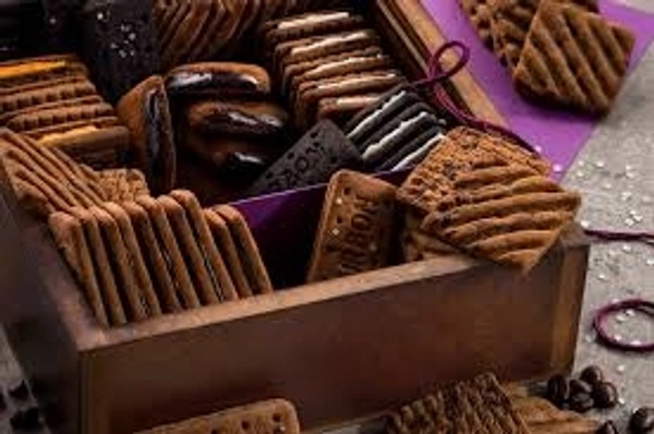 Parle Hide&Seek Chocolate Chip Cookies Biscuit  - 30rs