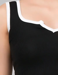 Flared Crop Top - Black, L, Free