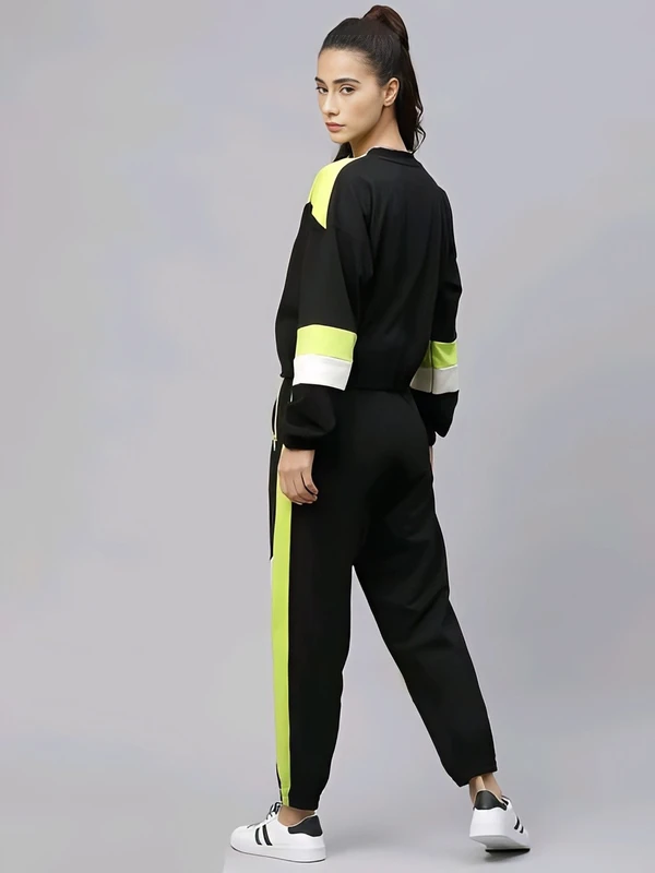 Comfort Track Suit - Colorblocked, L, Free