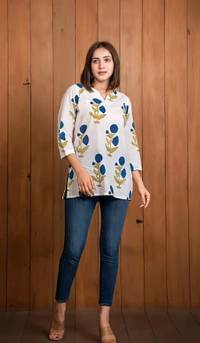 Kurti Style Top - White, M, Free