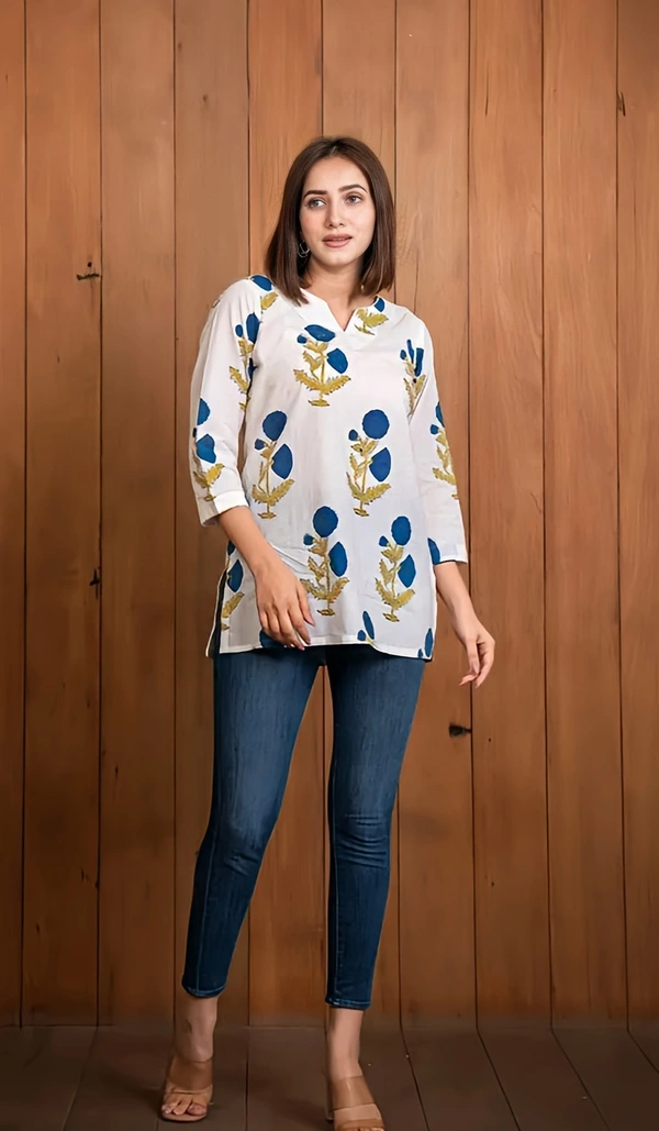 Kurti Style Top - White, M, Free