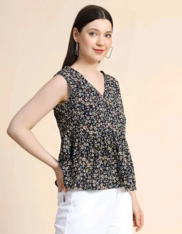 Polyester Flared Top - Multicolor, M, Free