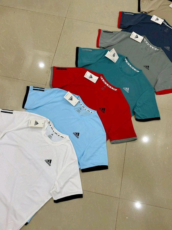 Dot  Knit Tshirt Ad - M1. L2. XL2. XXL1