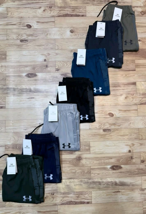 * 4 Way track pants* UA - M L XL XXL
