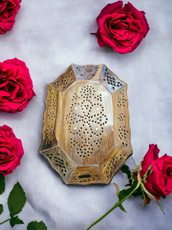 Sold By ZAIN R CREATION Tray Brass Inlay  - L.12.5'' W.8.5'' H.1.5'', Natural Polish, Wooden