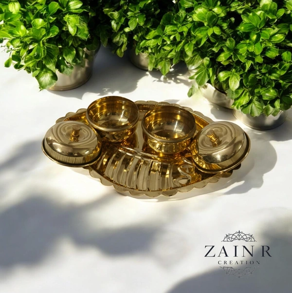 Sold By ZAIN R CREATION Spillbox Traditional Brass Kumkum/Sindoor Box holder for puja Thali- sangu with bowl Brass - L.5.5'' W.4'' H.1.77'', Brass