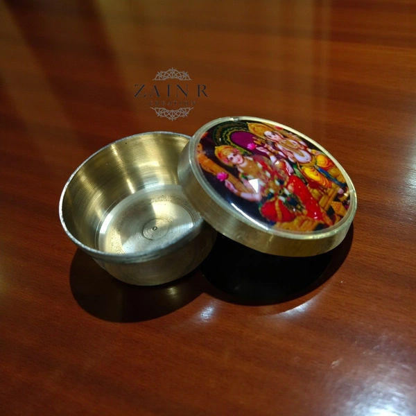 Sold By ZAIN R CREATION Brass Sindoor Box - L.1.77'' H.1'' B.1.57'', Polished, Brass