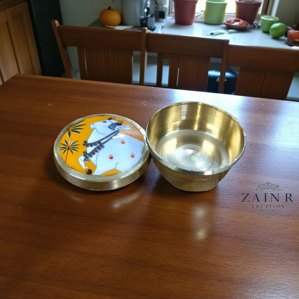 Sold By ZAIN R CREATION Brass Sindoor Box - L.1.77'' H.1'' B.1.57'', Polished, Brass