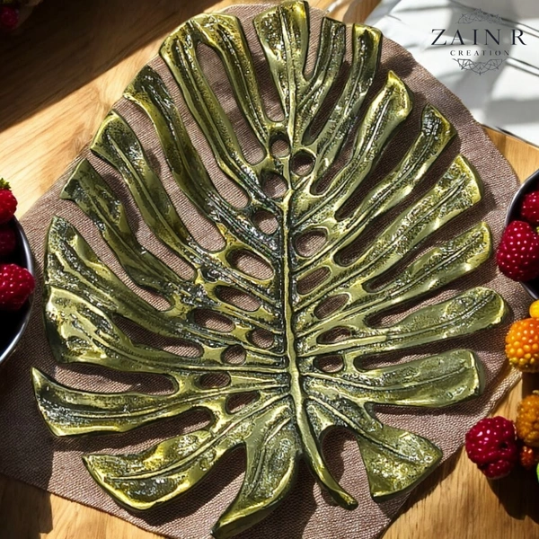 Sold By ZAIN R CREATION Tray Leaf - L.9'' H.1'' B.7'', Brass, Aluminium