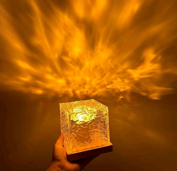 Dynamic lamp