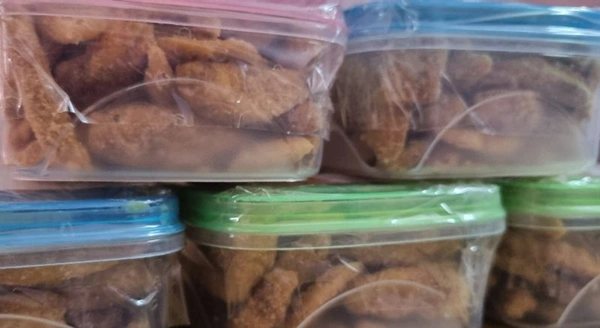 Jaggery Banana Chips with dry ginger - Sarkkara Upperi | Shipping all across India