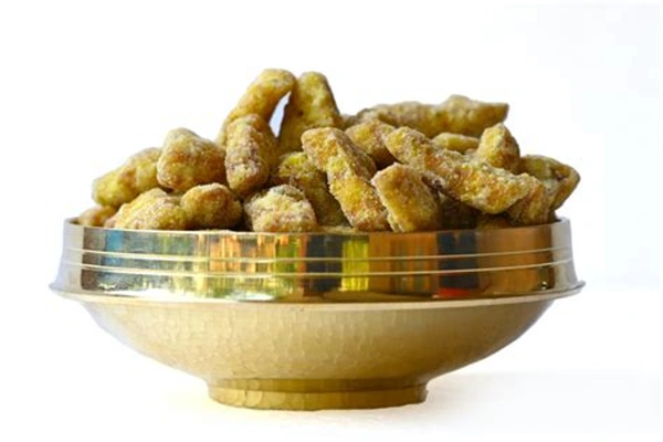 Jaggery Banana Chips with dry ginger - Sarkkara Upperi | Shipping all across India