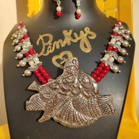 Ganesh Murti - free, white & silver