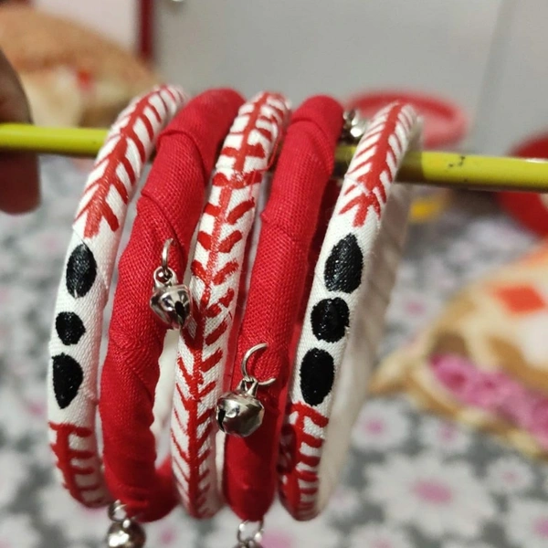Bangels With Gungru - red, 24,26