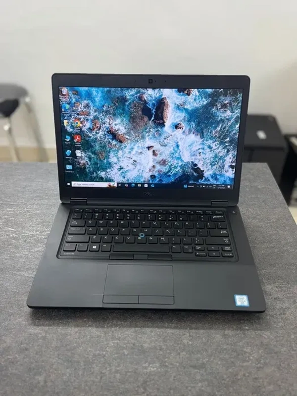 DELL Dell latitude 5480 - i5 6th gen 8gb ram, 256gb ssd
