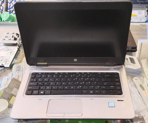 hp HP LAPTOP 64 bit i5 7th gen