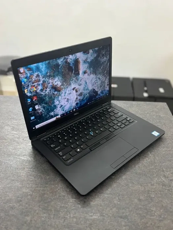 DELL Dell latitude 5480 - i5 6th gen 8gb ram, 256gb ssd