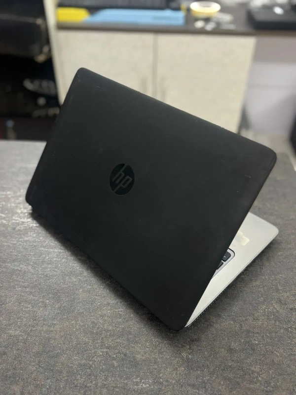 HP Hp Elitebook 745 g2 - AMD A8 7150B 8gb ram, 256gb ssd