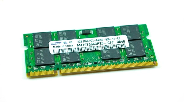 SAMSUNG 2GB PC2 DESKTOP RAM