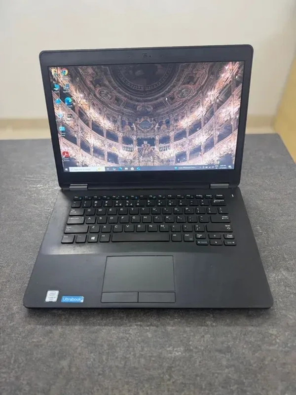 Dell lattitude e7470 - Core i5 with 512gb ssd laptop