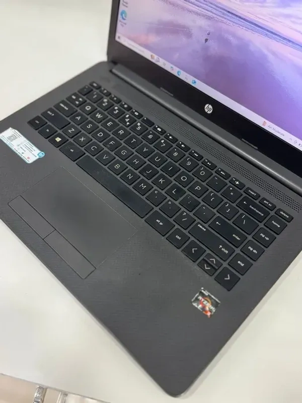 Hp notebook 245 G7 - Amd ryzen 3 3250u 8gb ram, 256gb ssd, 1tb hard disk with 2gb graphics