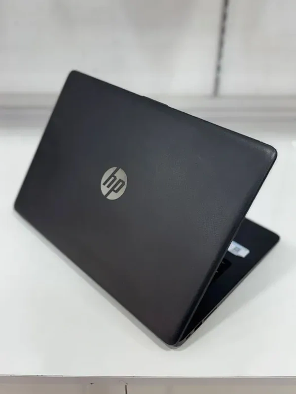Hp notebook 245 G7 - Amd ryzen 3 3250u 8gb ram, 256gb ssd, 1tb hard disk with 2gb graphics