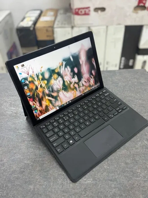 Dell latitude 5285 (detachable) - i7 7th gen with 512gb ssd (non-touch)