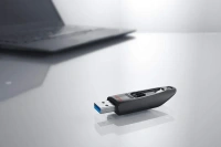 SANDISK  ULTRA USB 3.0 64 GB PENDRIVE