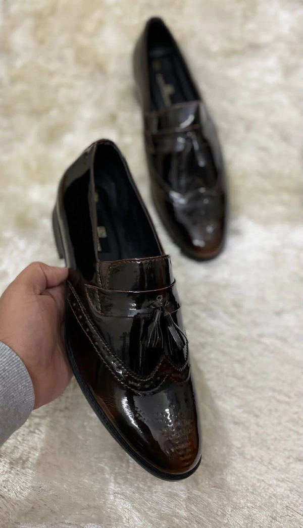 BRAND ALBERTO - Sizes - 7 - 10