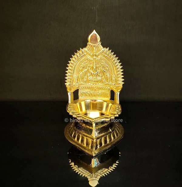 Kamatchi Vilakku