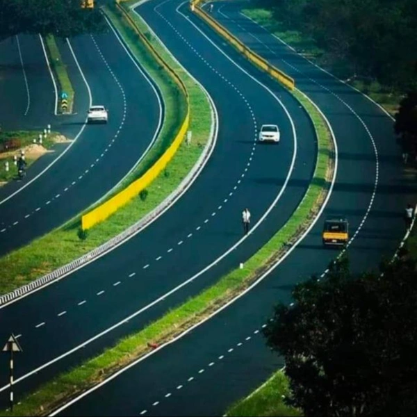 THERMOPLASTIC ROAD MARKING PAINT  - White
