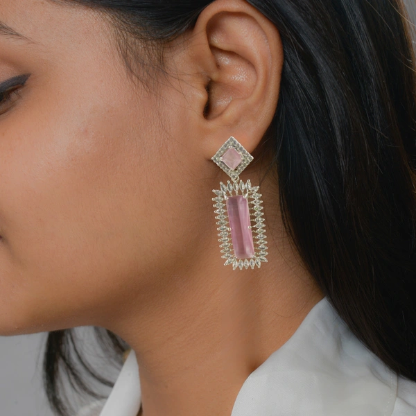 Shinning Plant Jewellery Oyster Pink American Diamond Drop Earrings – Perfect AD Earrings or Anniversaries - Weddings and Party  - 5 cm, Oyster Pink