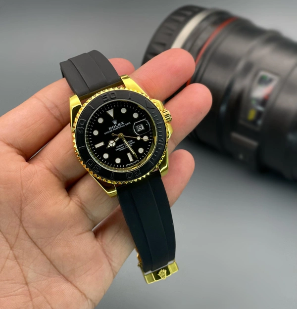 Rolex *Rolex Yacht-master with black rubber strap*