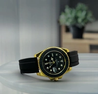 Rolex *Rolex Yacht-master with black rubber strap*