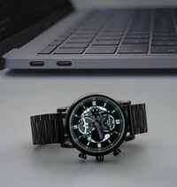 *Patek philippe Full Black. All working chronograph*