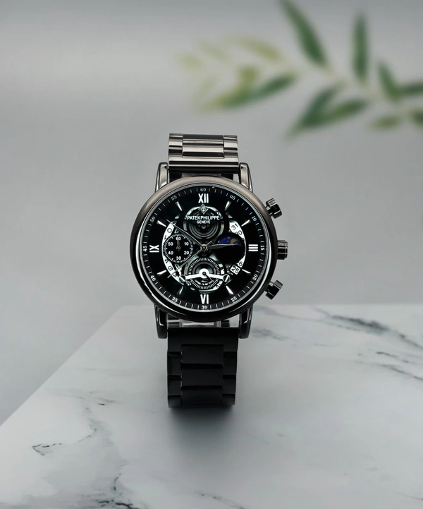 *Patek philippe Full Black. All working chronograph*