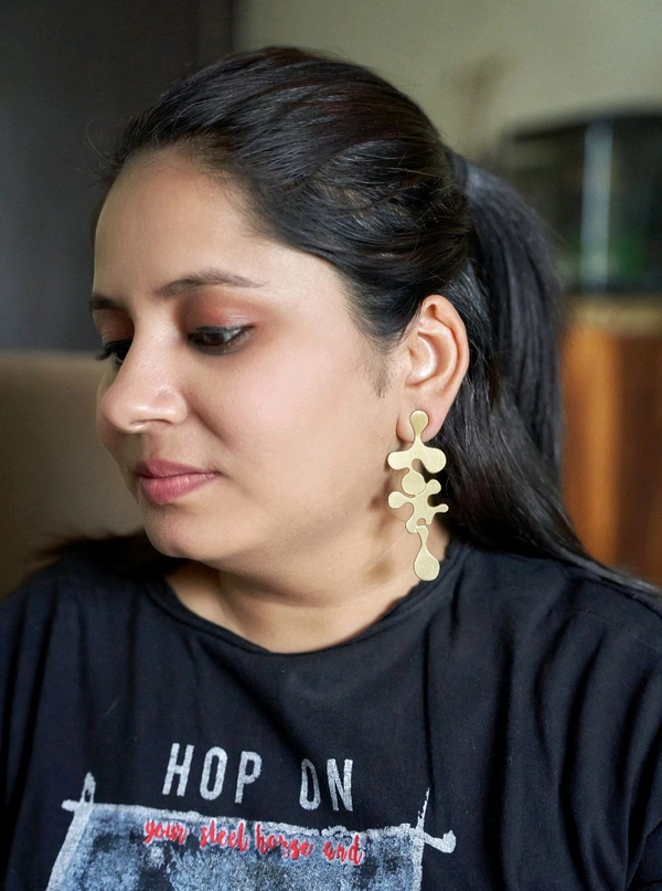 Brass Abstract Melting Gold Earring For Women