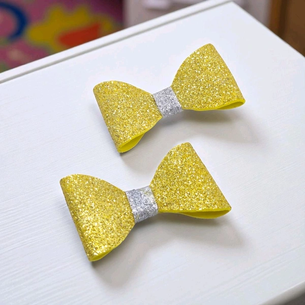 Golden Glitter Hair Clips For Baby Girls And Toddlers 