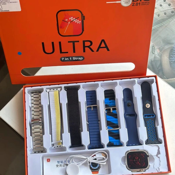 Smart Watch 7 In 1 Combo 