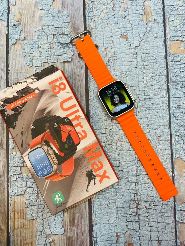 Smart Watch i8 PRO (Buy 1 Get 1 Free)
