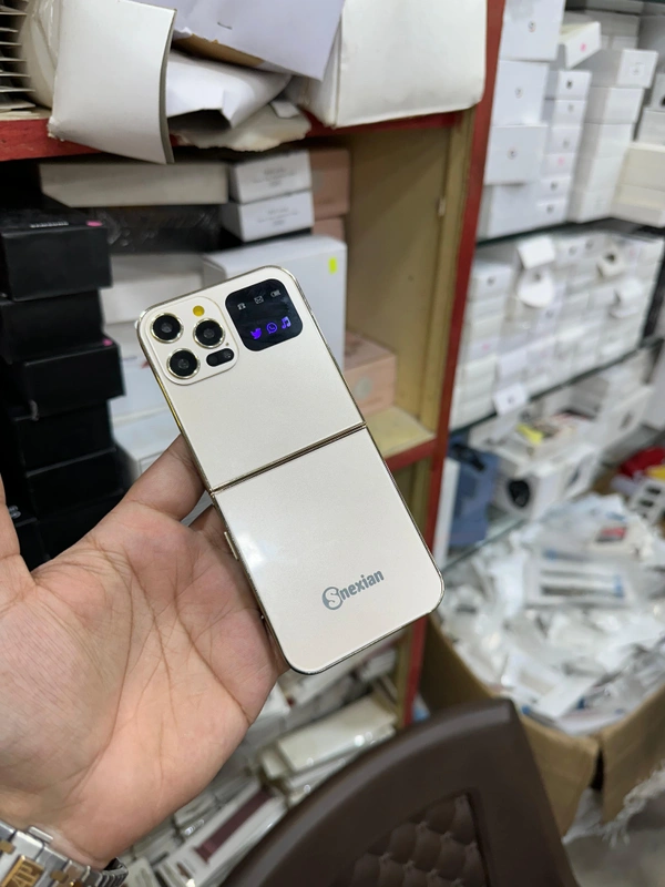 Snexian Rock Smartphone Folding Phone 